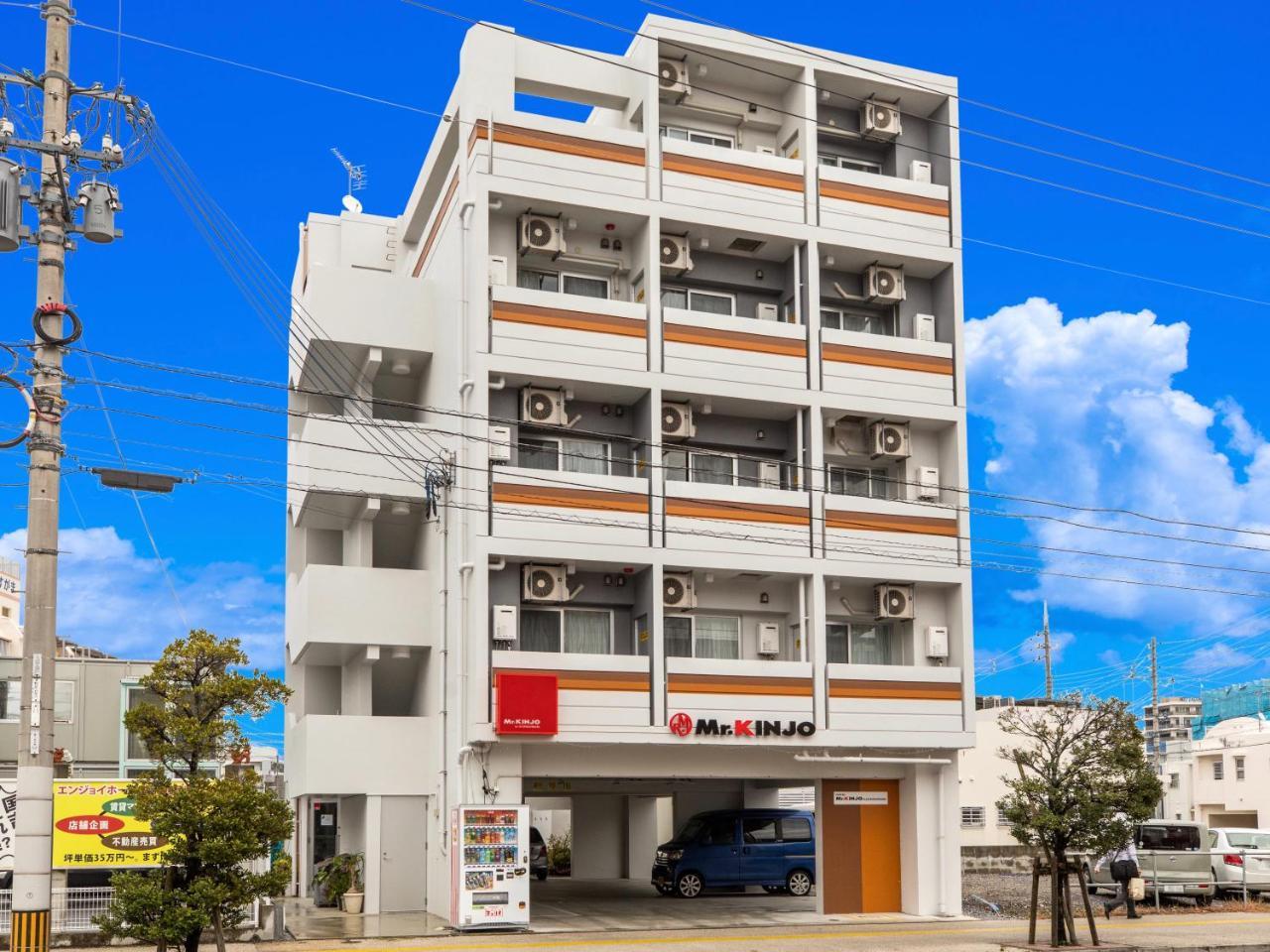 Mr. Kinjo In Uchidomari Aparthotel Ginowan Exterior photo